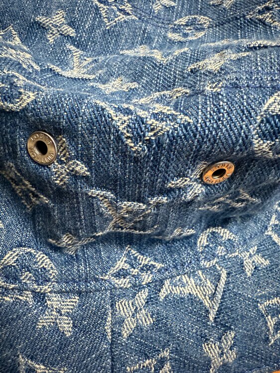 LOUIS VUITTON　バケットハット･モノグラム エッセンシャル（古着・ファッション）の商品画像 - 査定依頼日：2025年3月11日 - 最高査定価格：27,000円