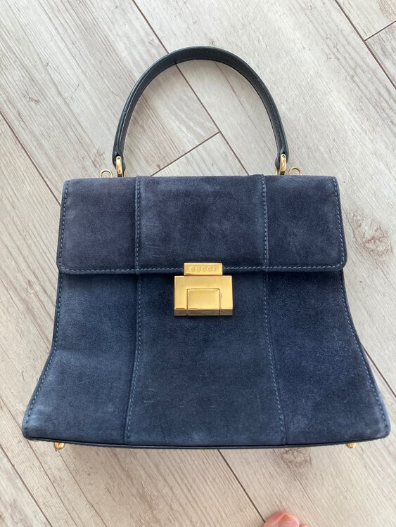 わからない（古着・ファッション）の商品画像 - 査定依頼日：2025年2月6日 - 最高査定価格：5,000円