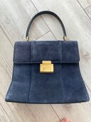 わからない（古着・ファッション）の商品画像 - 査定依頼日：2025年2月6日 - 最高査定価格：5,000円