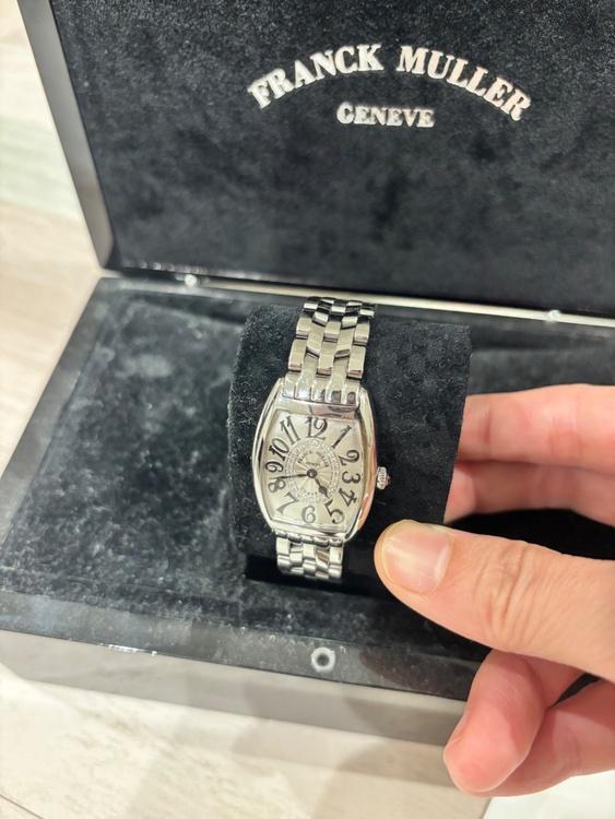 フランクミュラー トノウカーベックス  1752 B QZ CD 1R（ダイヤ入り）（高級時計）の商品画像 - 査定依頼日：2026年3月4日 - 最高査定価格：420,000円