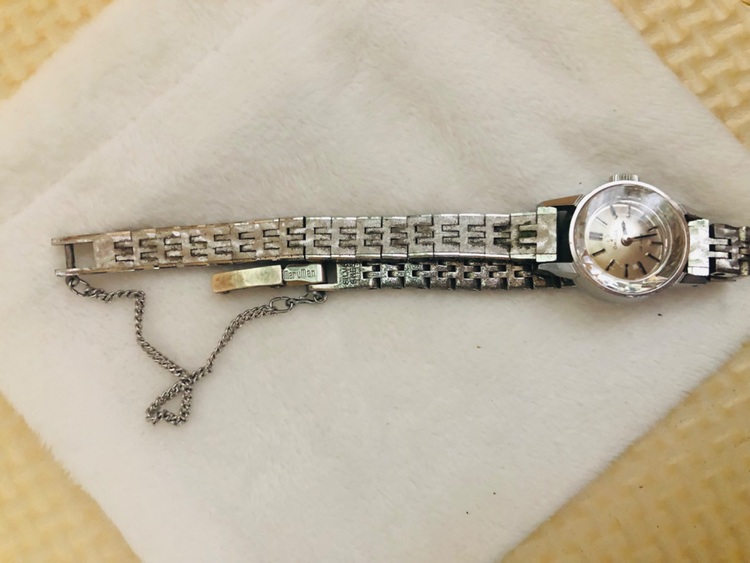 オメガ時計（高級時計）の商品画像 - 査定依頼日：2025年10月28日 - 最高査定価格：12,000円