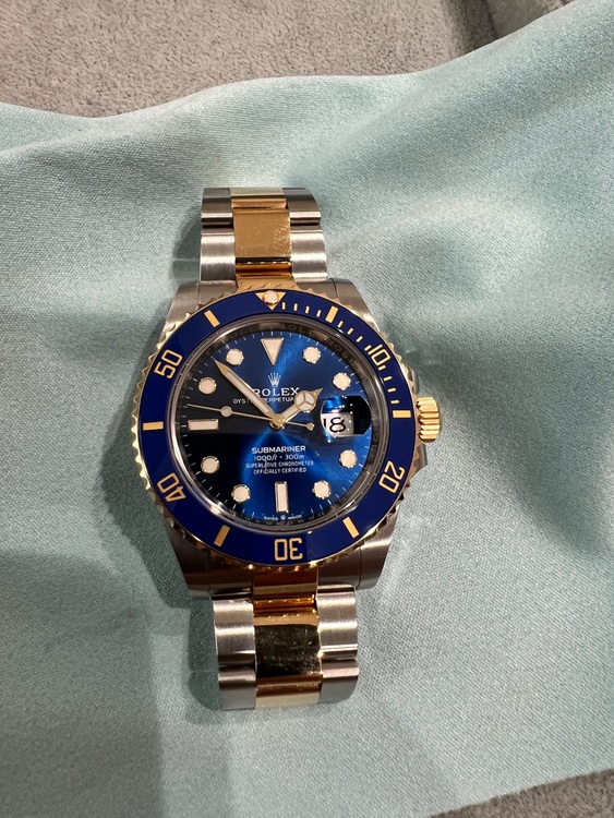 ロレックス サブマリーナー 126613la（高級時計）の商品画像 - 査定依頼日：2025年8月19日 - 最高査定価格：2,500,000円