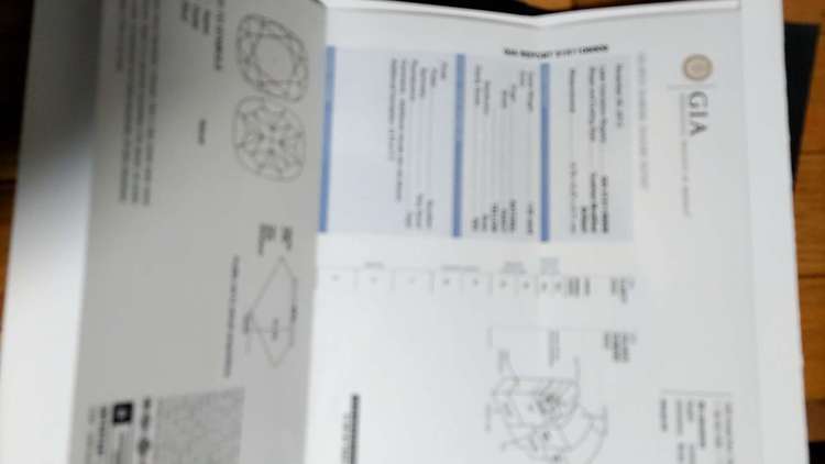 グラフイエローダイヤネックレス（宝石）の商品画像 - 査定依頼日：2023年8月14日 - 最高査定価格：80,000円