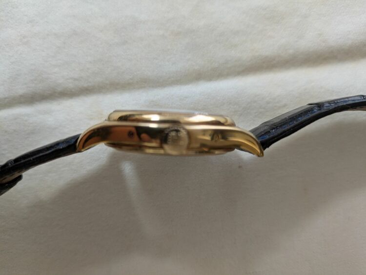 パテックフィリップ アニュアルカレンダー 5146R-001（高級時計）の商品画像 - 査定依頼日：2025年7月19日 - 最高査定価格：4,200,000円