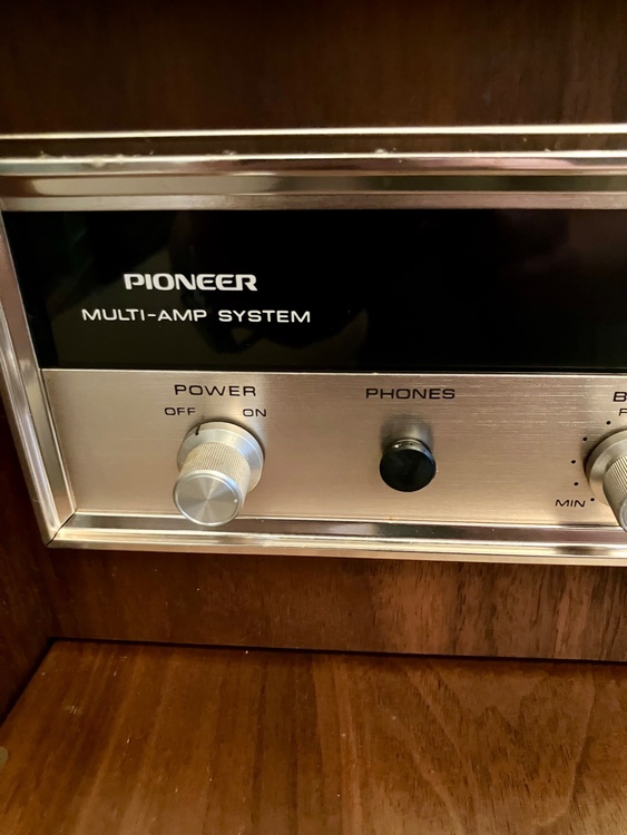 買取査定お願いします。  PIONEER S-5  MULTI-AMP SYST（ピアノ・楽器・PA機材）の商品画像 - 査定依頼日：2025年12月27日 - 最高査定価格：100,000円
