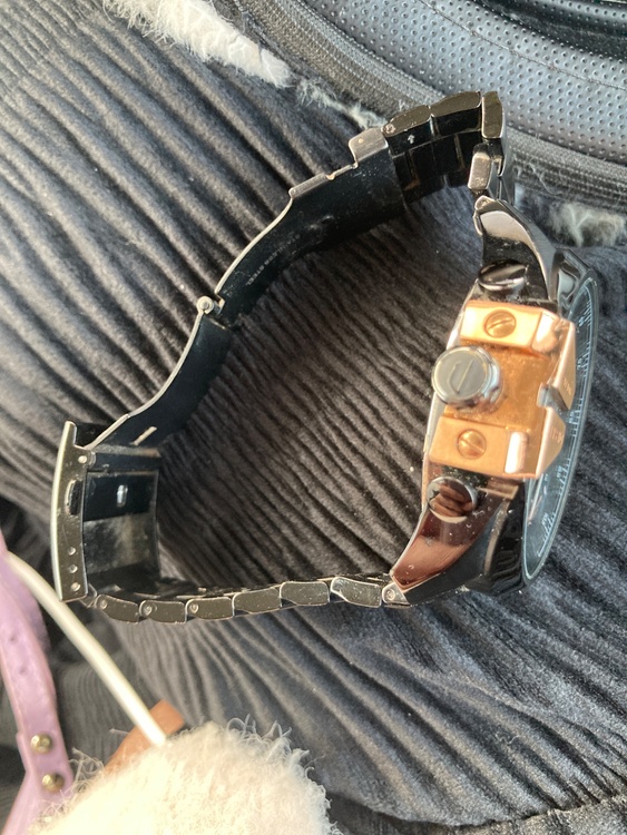 diesel（高級時計）の商品画像 - 査定依頼日：2026年3月29日 - 最高査定価格：1,300円