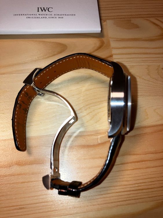 IWC ポルトギーゼ （高級時計）の商品画像 - 査定依頼日：2025年11月17日 - 最高査定価格：610,000円