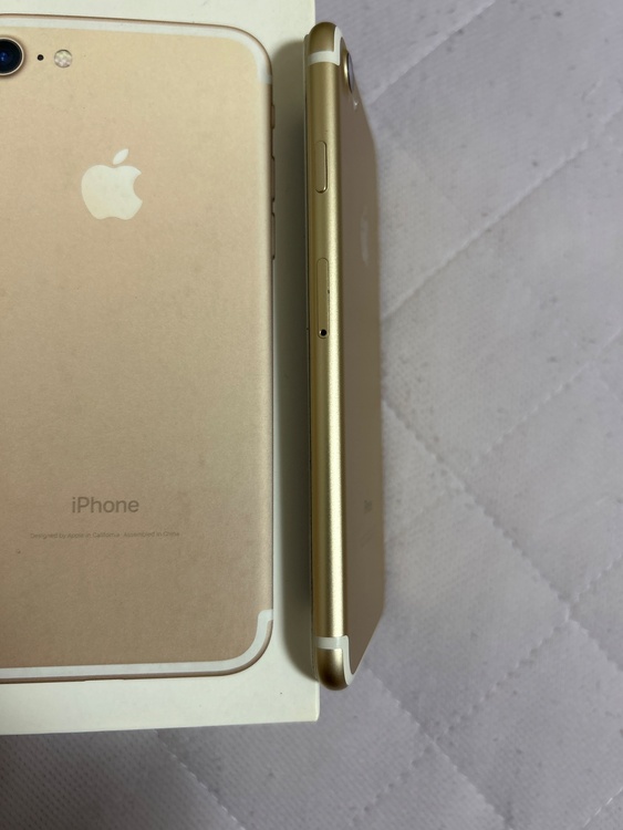 iPhone iPhone7 128GB docomo（スマホ）の商品画像 - 査定依頼日：2026年8月1日 - 最高査定価格：1,200円