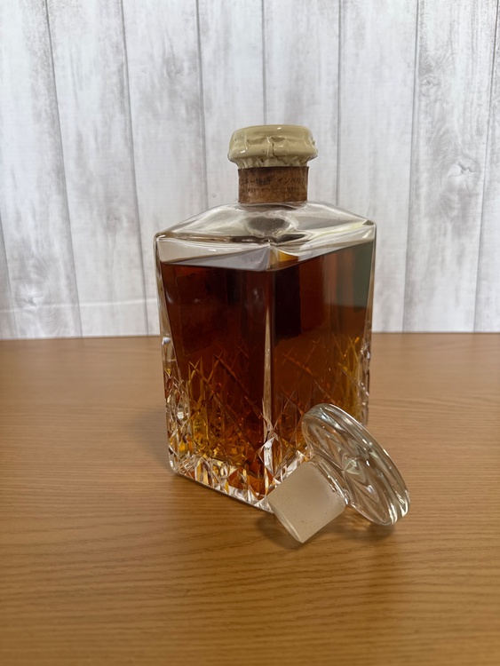 サントリーインペリアル（お酒）の商品画像 - 査定依頼日：2026年5月16日 - 最高査定価格：12,000円