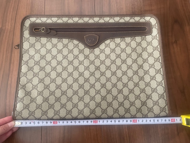 グッチ　セカンドバック（ブランドバッグ）の商品画像 - 査定依頼日：2025年8月31日 - 最高査定価格：10,000円