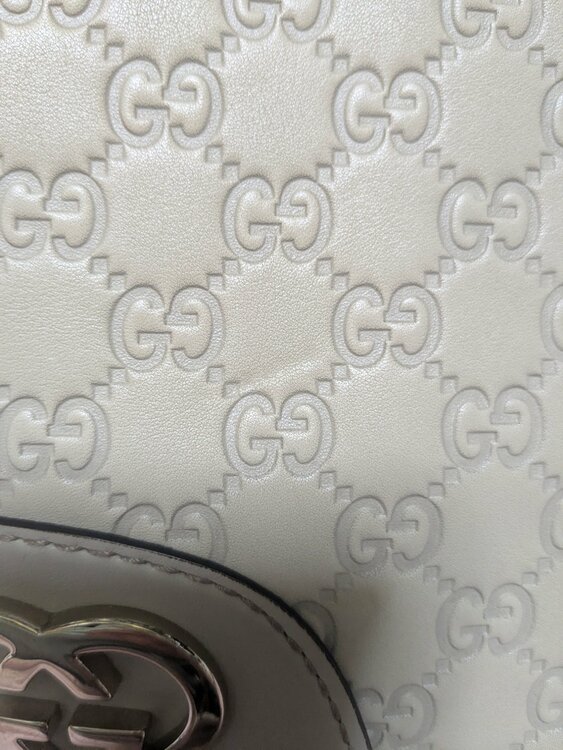 グッチ  （ブランドバッグ）の商品画像 - 査定依頼日：2026年2月7日 - 最高査定価格：50,000円