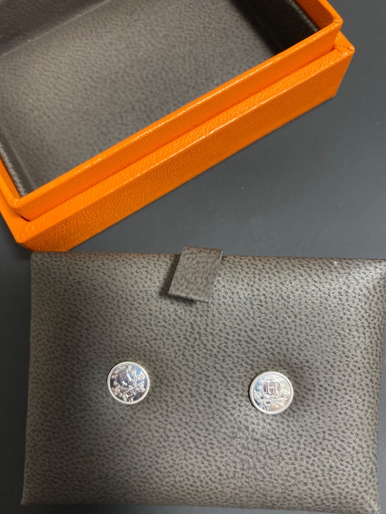 エクスリブリス　ピアス（ブランド財布・小物）の商品画像 - 査定依頼日：2025年8月5日 - 最高査定価格：40,000円