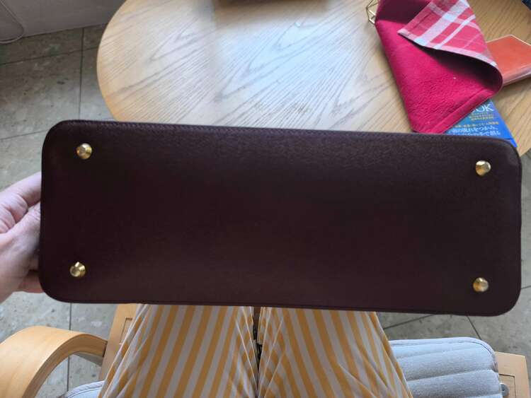 ルイヴィトン モノグラム （ブランドバッグ）の商品画像 - 査定依頼日：2025年3月31日 - 最高査定価格：25,000円