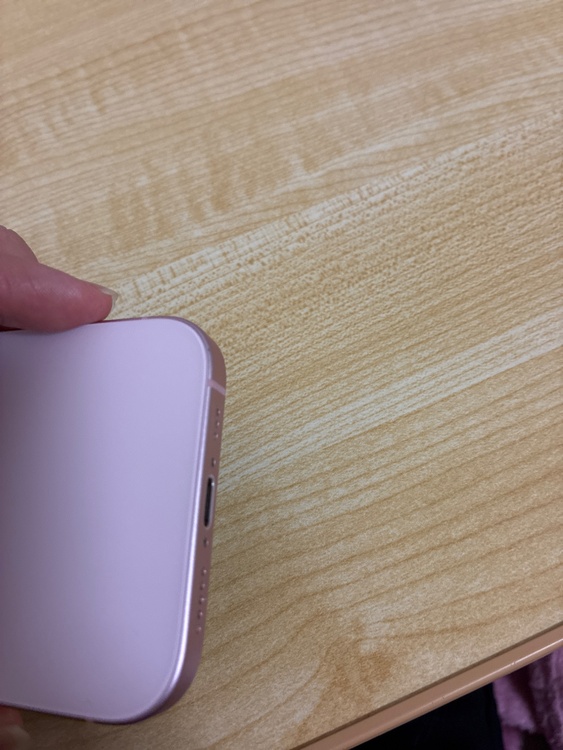 iPhone 15 128GB SIMフリー（スマホ）の商品画像 - 査定依頼日：2026年2月21日 - 最高査定価格：53,000円