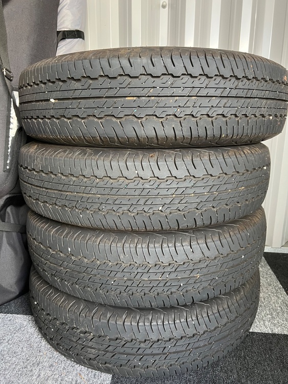 ジムニーシエラ（jb74)純正タイヤ（カー用品）の商品画像 - 査定依頼日：2026年3月14日 - 最高査定価格：10,000円