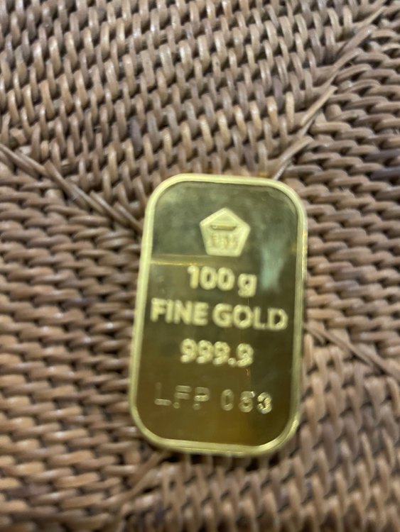 金プレート（金・貴金属）の商品画像 - 査定依頼日：2023年4月29日 - 最高査定価格：910,000円