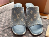 サンダル（古着・ファッション）の商品画像 - 査定依頼日：2025年9月27日 - 最高査定価格：20,000円