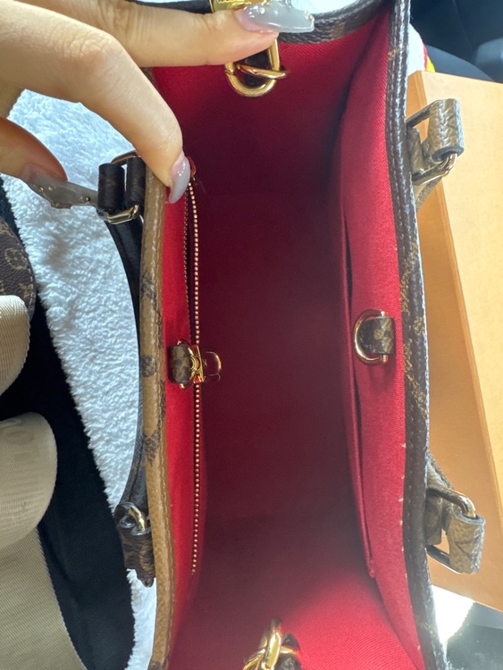 ルイヴィトン モノグラム （ブランドバッグ）の商品画像 - 査定依頼日：2025年6月6日 - 最高査定価格：350,000円