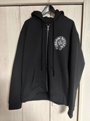 ジップアップフーディー　大阪ロゴ（古着・ファッション）の商品画像 - 査定依頼日：2026年5月18日 - 最高査定価格：190,000円