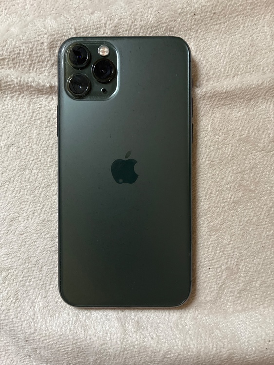 iPhone iPhone11 Pro 256GB au（スマホ）の商品画像 - 査定依頼日：2026年7月11日 - 最高査定価格：24,500円