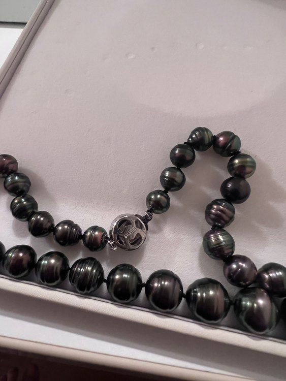 黒蝶真珠ネックレス（宝石）の商品画像 - 査定依頼日：2023年10月14日 - 最高査定価格：150,000円