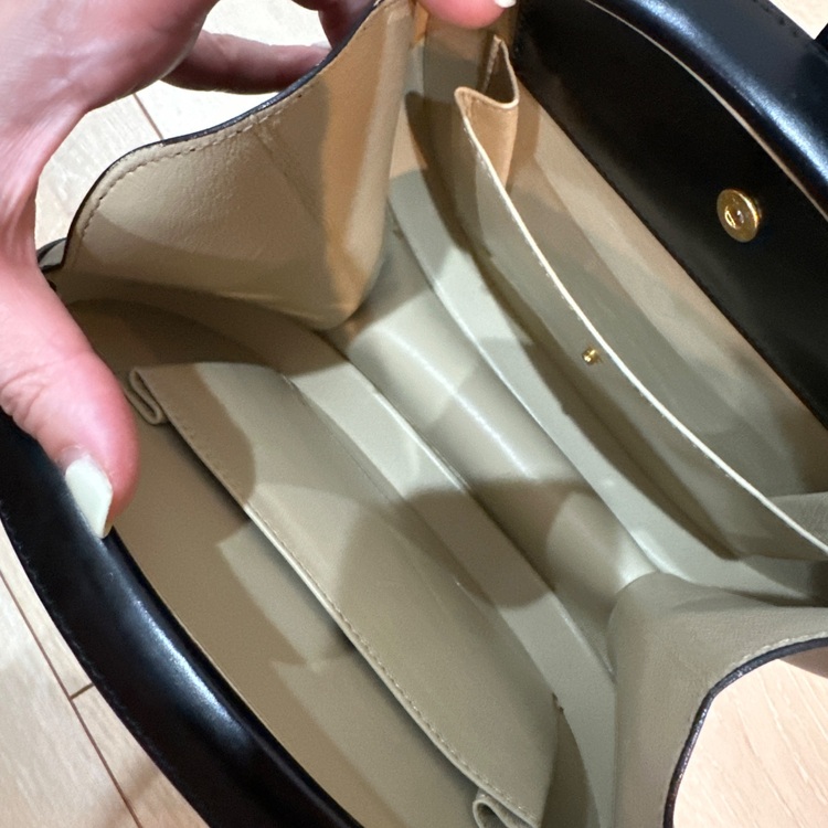 ロエベハンドバッグ（ブランドバッグ）の商品画像 - 査定依頼日：2025年10月6日 - 最高査定価格：100,000円