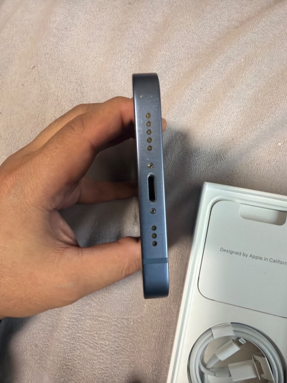 iPhone 14 512GB Softbank（スマホ）の商品画像 - 査定依頼日：2026年3月20日 - 最高査定価格：60,000円