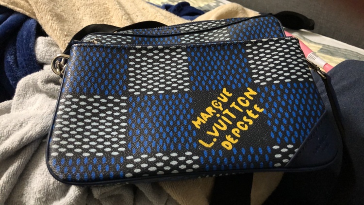 LOUIS VUITTON ルイヴィトン ダミエ ヘリテージ トリオメッセンジャ（ブランドバッグ）の商品画像 - 査定依頼日：2025年12月13日 - 最高査定価格：100,000円