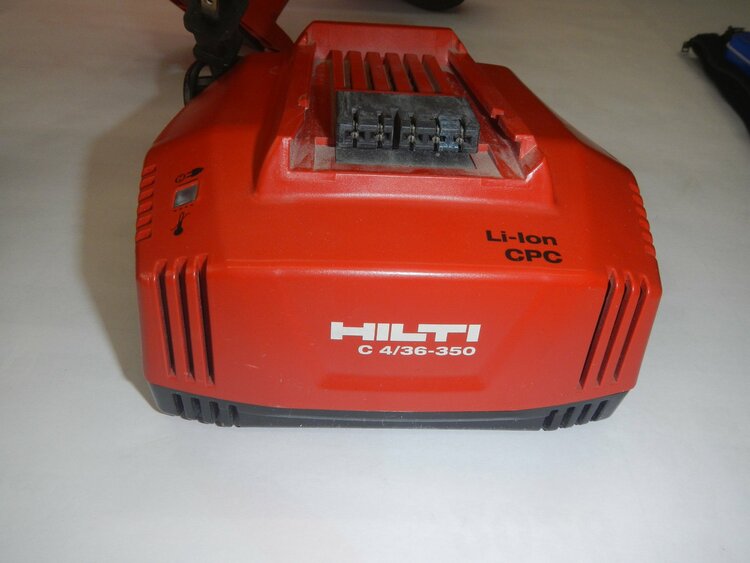 HILTI充電式鋲打ち機BX3-ME（電動工具・農機具・業務用機械）の商品画像 - 査定依頼日：2026年3月13日 - 最高査定価格：40,000円
