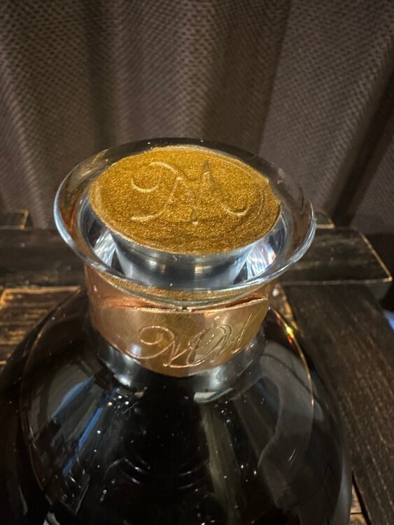 ウイスキー マッカラン （お酒）の商品画像 - 査定依頼日：2025年5月28日 - 最高査定価格：2,000,000円