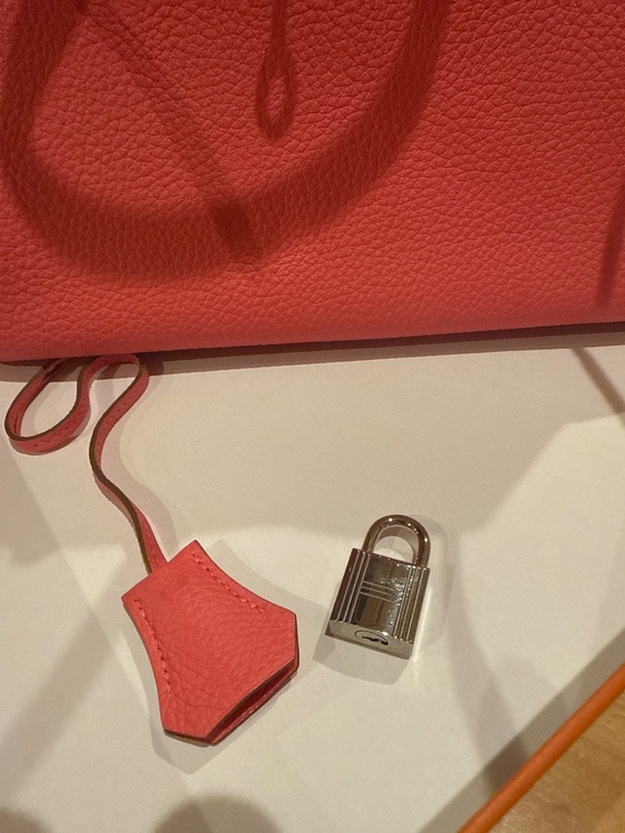 エルメス バーキン （ブランドバッグ）の商品画像 - 査定依頼日：2025年12月29日 - 最高査定価格：1,200,000円