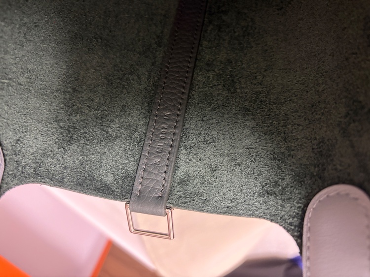 エルメス ピコタン （ブランドバッグ）の商品画像 - 査定依頼日：2025年12月25日 - 最高査定価格：584,000円