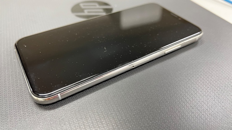 iPhoneXs（スマホ）の商品画像 - 査定依頼日：2026年5月15日 - 最高査定価格：17,000円