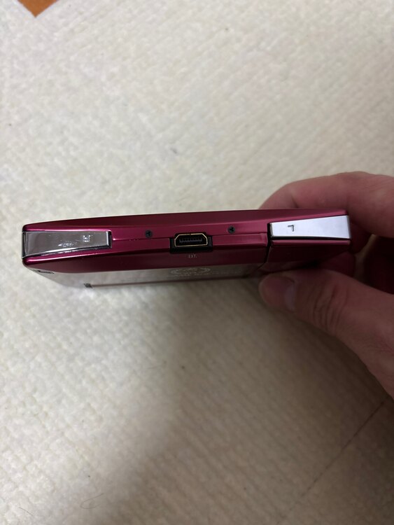 ニンテンドーゲームボーイミクロ　ファミコンバージョン（ゲーム機本体・ゲームソフト）の商品画像 - 査定依頼日：2025年3月3日 - 最高査定価格：16,000円