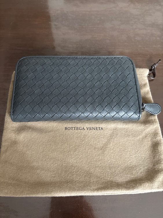 イントレート（ブランド財布・小物）の商品画像 - 査定依頼日：2025年8月14日 - 最高査定価格：40,000円