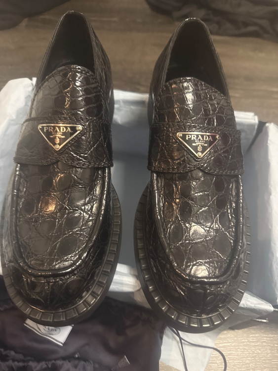 プラダ  （ブランドバッグ）の商品画像 - 査定依頼日：2026年4月28日 - 最高査定価格：85,000円