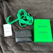 ボッテガ・ヴェネタ  （ブランドバッグ）の商品画像 - 査定依頼日：2025年9月30日 - 最高査定価格：25,000円