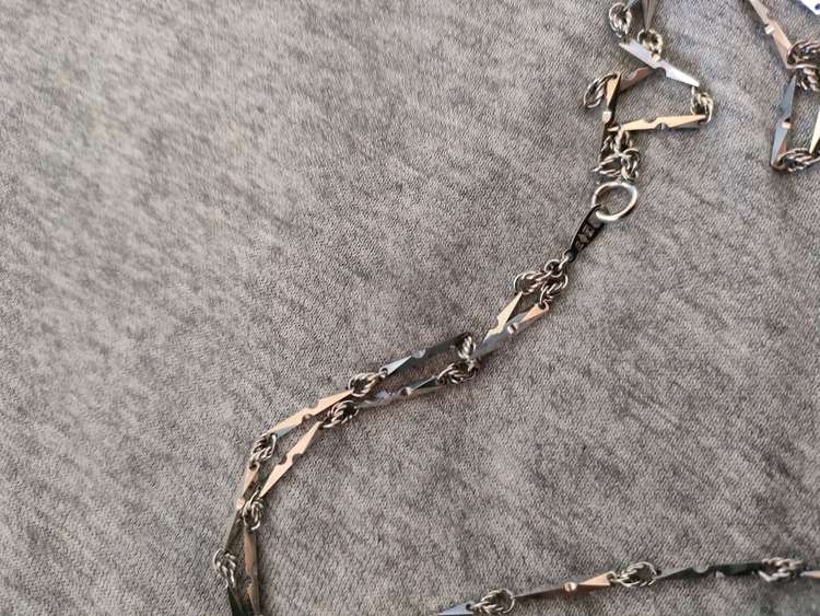 プラチナ　ネックレス（金・貴金属）の商品画像 - 査定依頼日：2023年3月20日 - 最高査定価格：25,000円