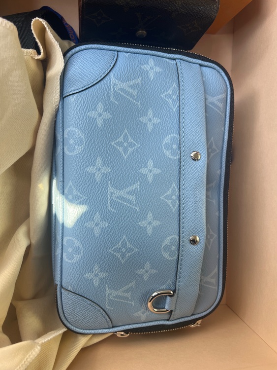 ルイヴィトン モノグラム （ブランドバッグ）の商品画像 - 査定依頼日：2025年9月26日 - 最高査定価格：300,000円