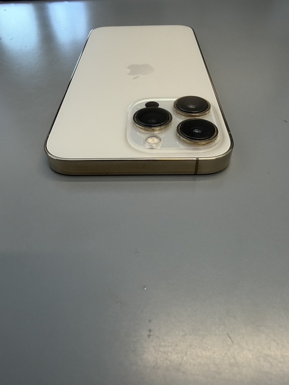 iPhone13pro（スマホ）の商品画像 - 査定依頼日：2026年5月14日 - 最高査定価格：38,000円