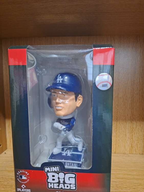 大谷ボブルヘッド（その他のおもちゃ）の商品画像 - 査定依頼日：2025年5月25日 - 最高査定価格：8,000円