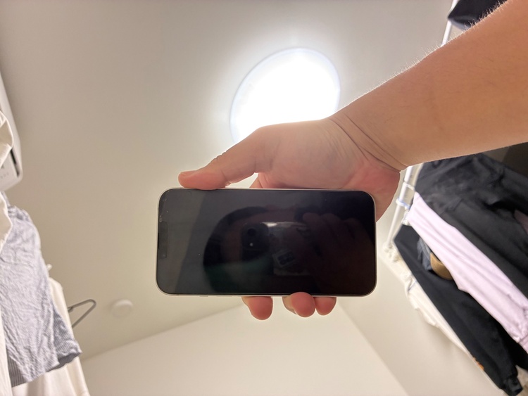 アイホン14（スマホ）の商品画像 - 査定依頼日：2026年4月11日 - 最高査定価格：52,000円