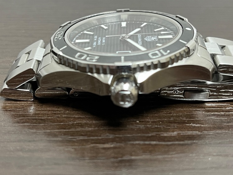 タグホイヤー アクアレーサー WAK211（高級時計）の商品画像 - 査定依頼日：2025年10月2日 - 最高査定価格：130,000円