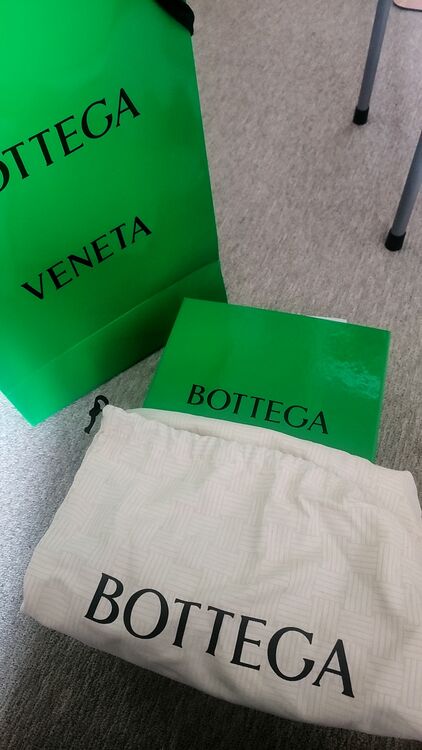 ボッテガ・ヴェネタ  （ブランドバッグ）の商品画像 - 査定依頼日：2025年10月20日 - 最高査定価格：250,000円