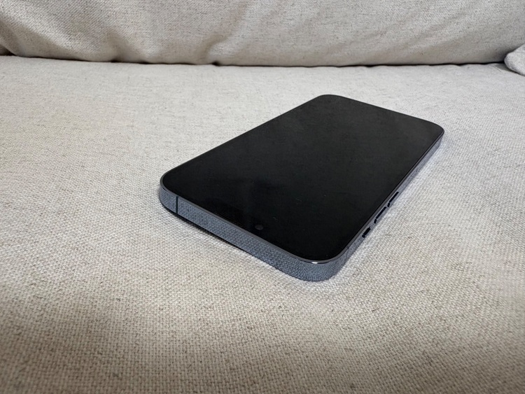 iPhone13Pro 128GB softbank（スマホ）の商品画像 - 査定依頼日：2025年8月18日 - 最高査定価格：61,000円