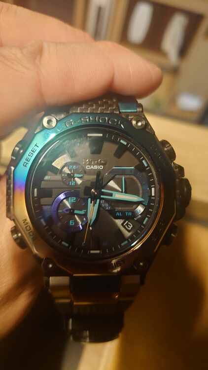 G-SHOCK MTG-G1000D MTG-B200（高級時計）の商品画像 - 査定依頼日：2025年10月13日 - 最高査定価格：50,000円