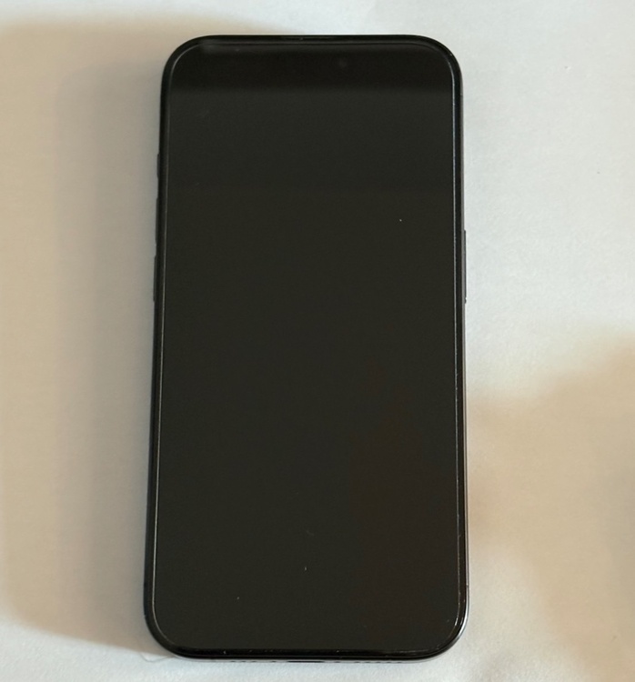 iPhone15Pro（スマホ）の商品画像 - 査定依頼日：2026年9月21日 - 最高査定価格：84,000円