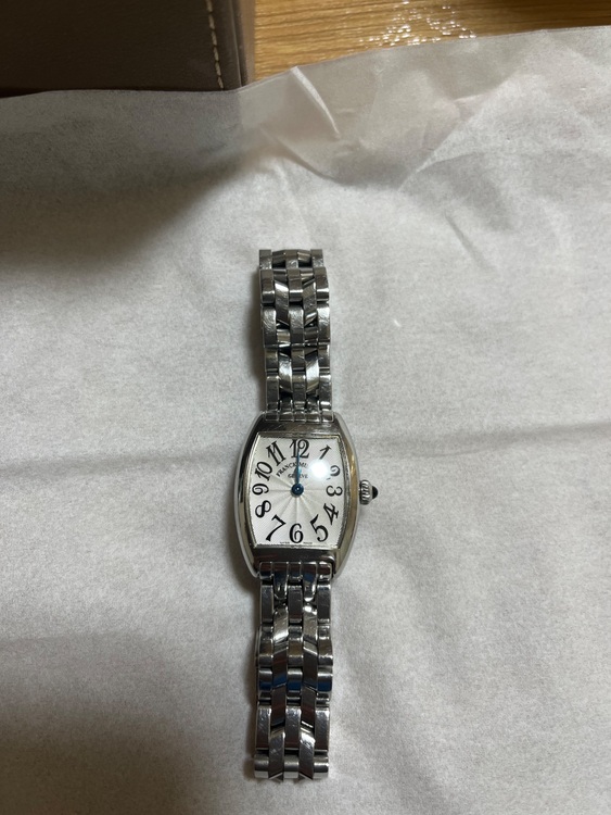 フランクミュラー トノウカーベックス 2252qy（高級時計）の商品画像 - 査定依頼日：2025年11月18日 - 最高査定価格：250,000円