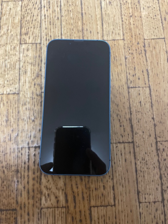 iPhone13（スマホ）の商品画像 - 査定依頼日：2026年1月19日 - 最高査定価格：41,000円