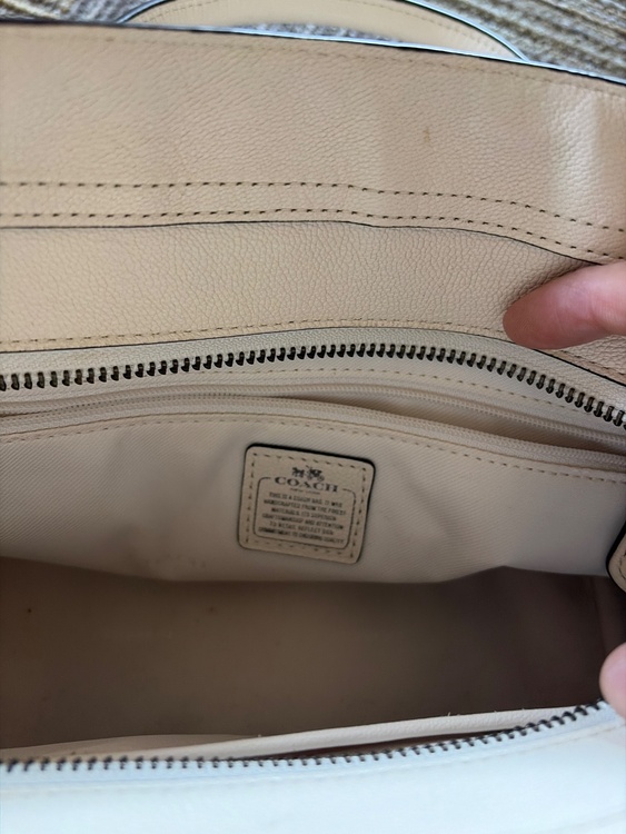 スワッガー（ブランドバッグ）の商品画像 - 査定依頼日：2026年5月5日 - 最高査定価格：2,500円